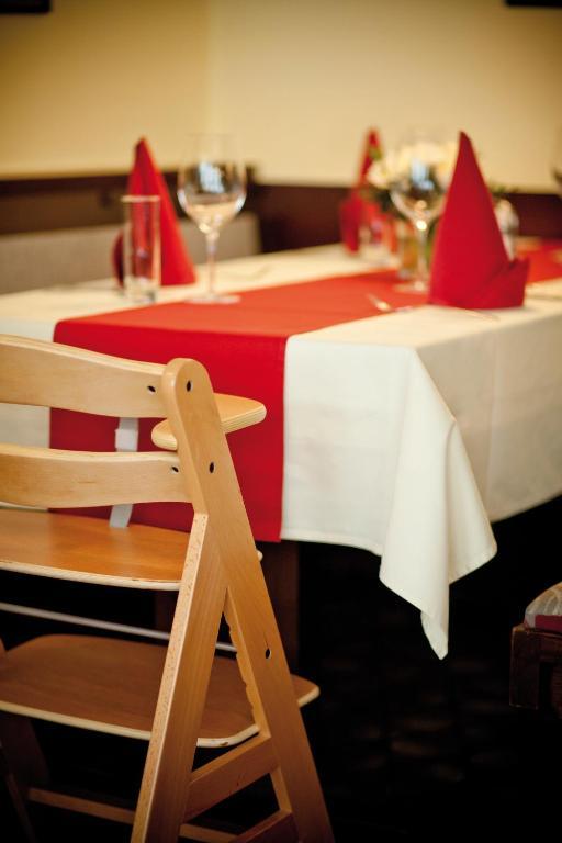 Hotel Restaurant Florianihof Mattersburg Eksteriør bilde
